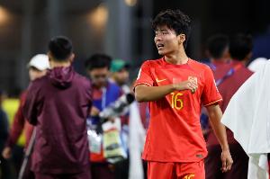 李璇：不只是杨黔东和海港，还有其他中超俱乐部跟恒大球员有联系