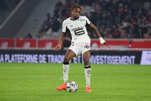 邮报：利物浦今夏新援雅凯因肩伤将长期缺阵，有可能赛季报销