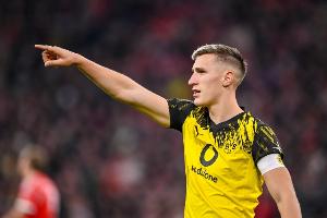 马特乌斯:拜仁若卖金玟哉可补强中卫 施洛特贝克踢轮换是小材大用